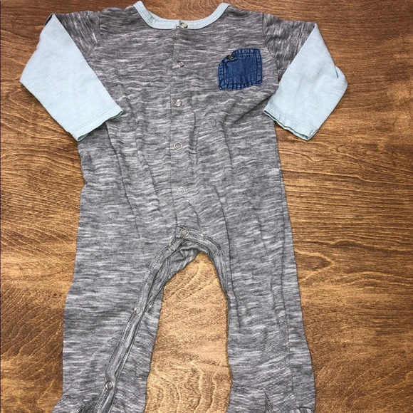 7 For All Mankind Boys 3-6 Months Onesie - Picture 2 of 5